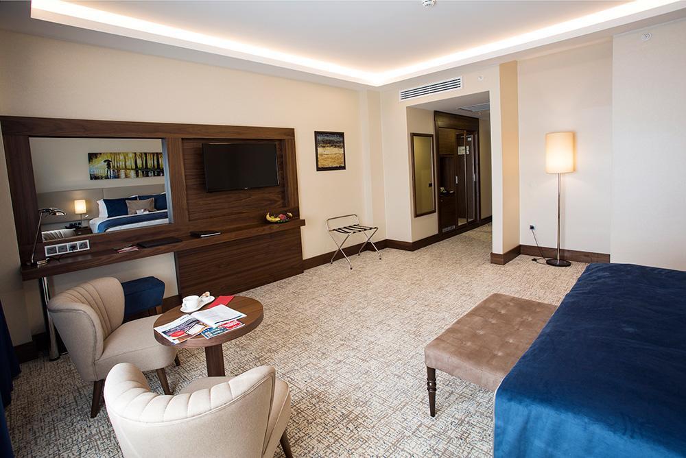 Ramada By Wyndham Yalova Ξενοδοχείο Γιάλοβα Εξωτερικό φωτογραφία