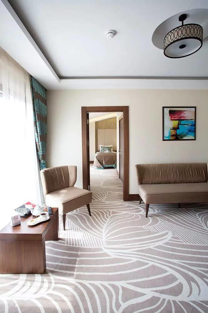 Ramada By Wyndham Yalova Ξενοδοχείο Γιάλοβα Εξωτερικό φωτογραφία